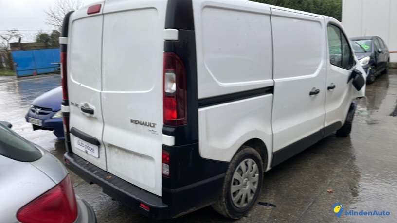 renault-trafic-3-court-phase-1-12253071-big-1