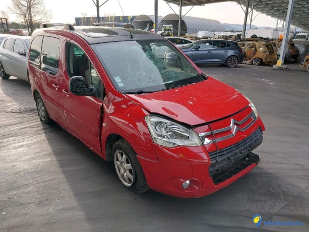 citroen-berlingo-ii-16-vti-120-multis-essence-big-2