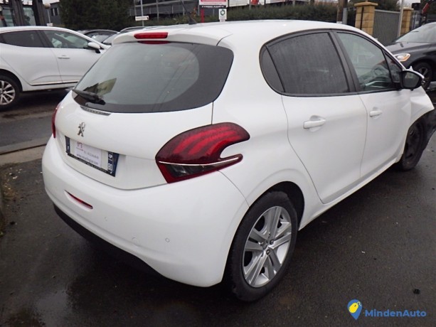 peugeot-208-i-phase-2-5p-16-bluehdi-75ch-fap-big-2