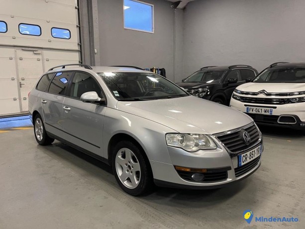 volkswagen-passat-sw-2otdi-14ocv-2oo8-big-2