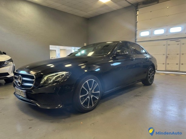 mercedes-benz-classe-e-220d-tout-optiio-o82o17-big-0