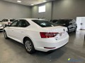 skoda-superb-16tdi-120cv-de-2016-small-1