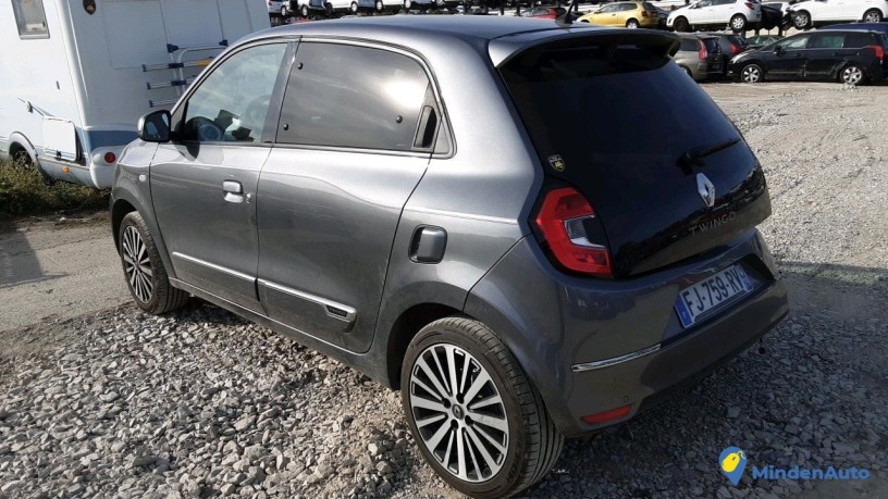 renault-twingo-fj-759-rv-big-1