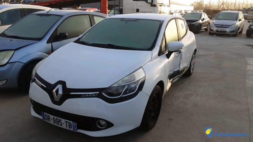 renault-clio-dr-995-tb-big-2