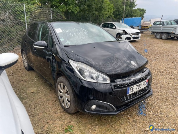 peugeot-208-16-bluehdi-100-big-0