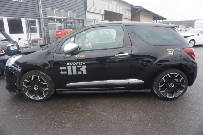 citroen-ds3-big-10