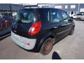 renault-scenic-2-small-14