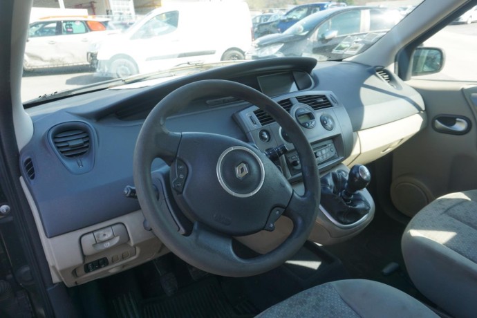 renault-scenic-2-big-3