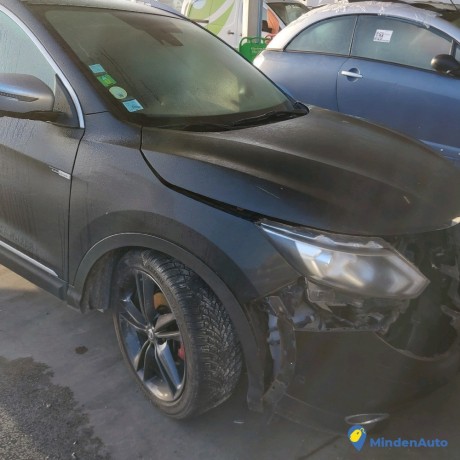 nissan-qashqai-2-16-dci-130-4wd-gazole-big-0