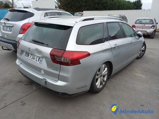 citroen-c5-2-break-12479477-big-3