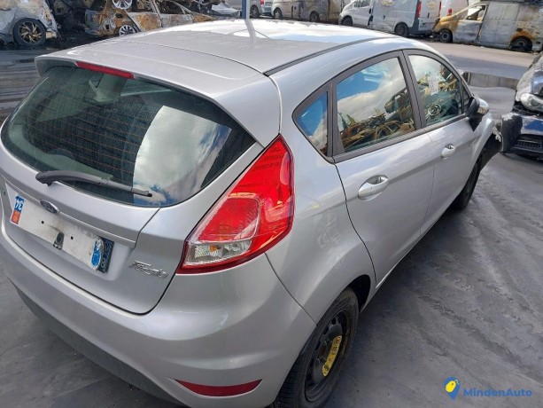 ford-fiesta-10-ecoboost-100-trend-essence-big-2