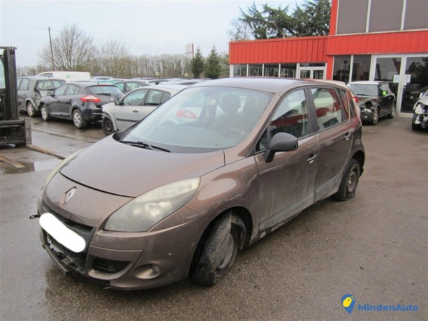 renault-scenic-iii-phase-1-15-dci-105-cv-big-0