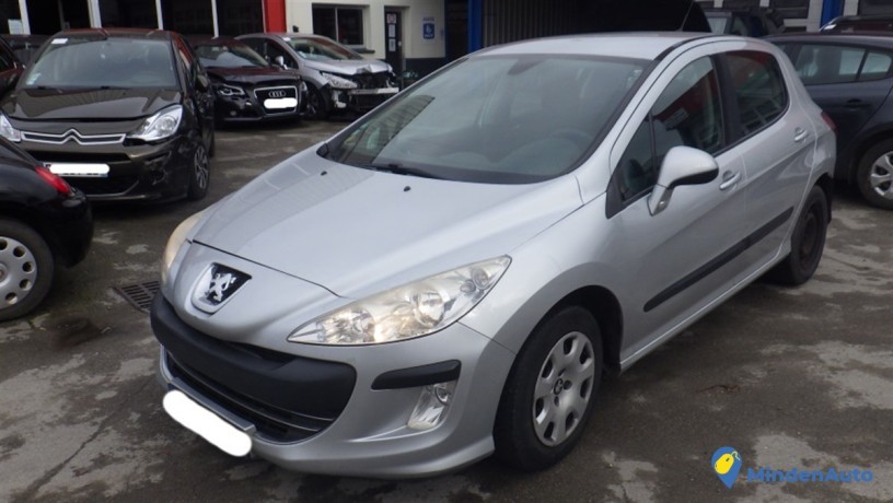 peugeot-308-phase-1-16-hdi-110-cv-fap-big-0