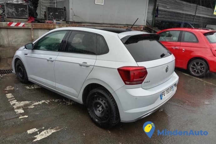 volkswagen-polo-10-tsi-95cv-r-line-d2-big-1