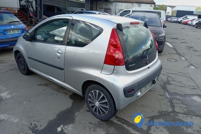 peugeot-107-10e-68cv-big-1