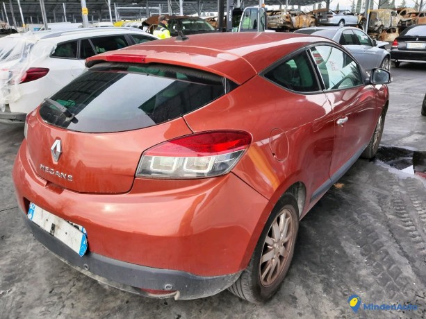 renault-megane-iii-coupe-19-dci-130-ref-318286-big-2