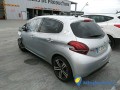 peugeot-208-allure-small-0