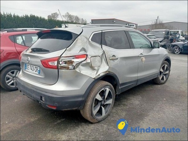 nissan-qashqai-big-0