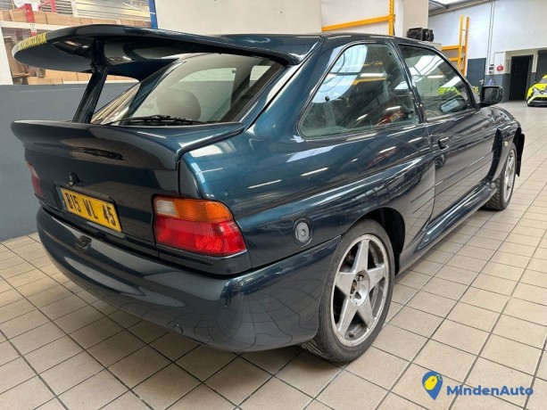 ford-escort-cosworth-de-1993-big-3