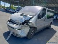 opel-vivaro-tourer-25-cdti-135-gazole-small-2