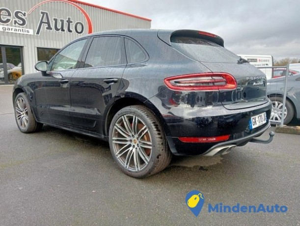 porsche-macan-turbo-big-2