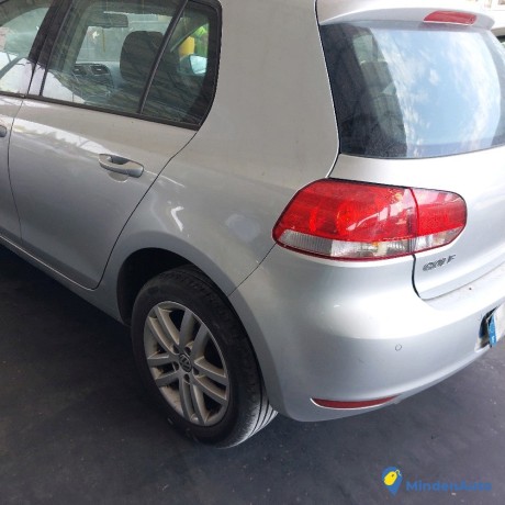 volkswagen-golf-vi-16-tdi-105-gazole-big-1