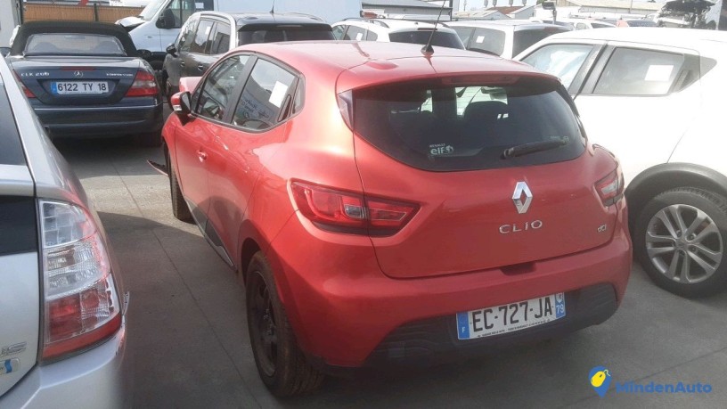 renault-clio-ec-727-ja-big-0