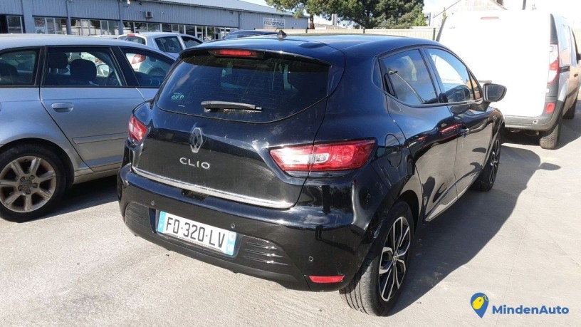 renault-clio-fd-320-lv-big-0