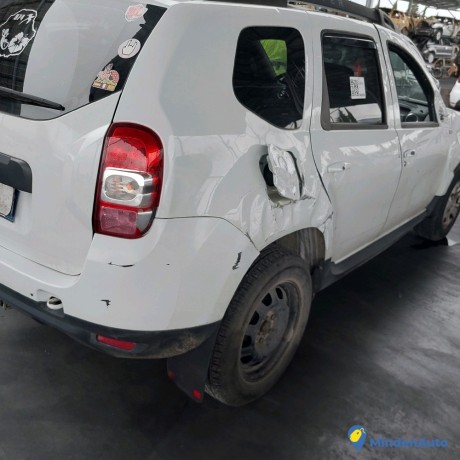 dacia-duster-2-15-dci-90-gazole-big-3