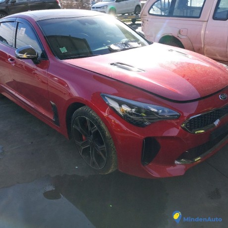 kia-stinger-gt-33t-370-awd-bva-essence-big-2