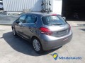 peugeot-208-12-allure-puretech-82-small-2