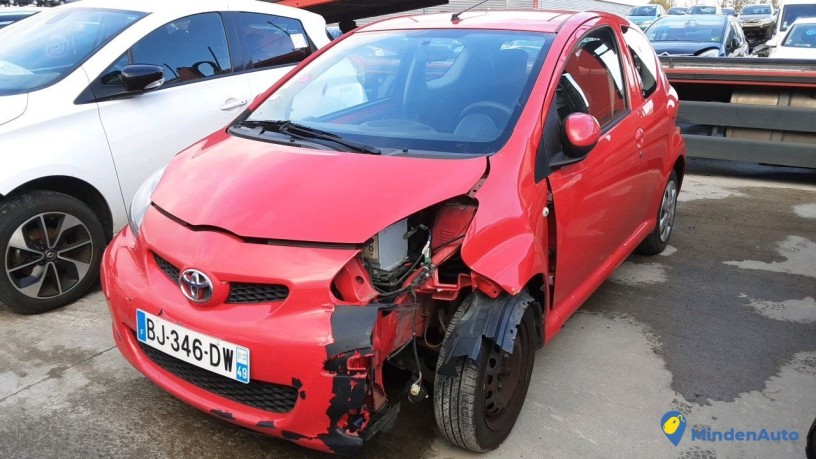 toyota-aygo-bj-346-dw-big-3