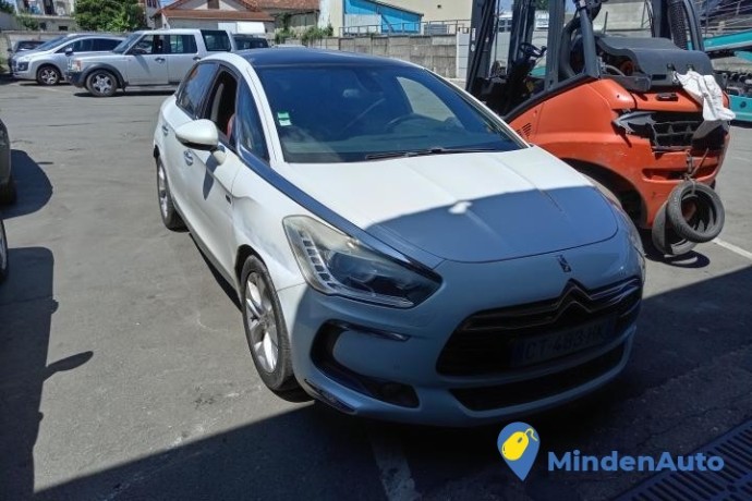 citroen-ds5-hybrid4-4x4-20-hdi-163cv-a-d1-ref-66280-big-2