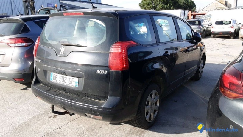 peugeot-5008-bb-502-gf-big-3