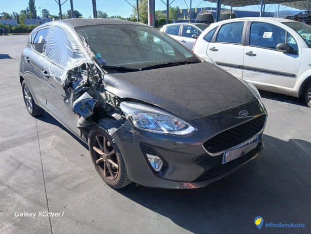 ford-fiesta-vii-11-business-nav-essence-big-3