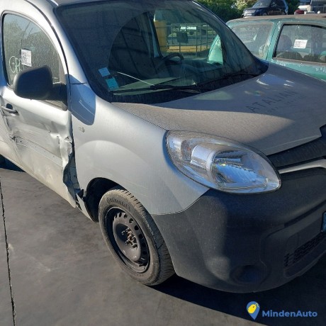 renault-kangoo-ii-2-15-bdci-95-gazole-big-2