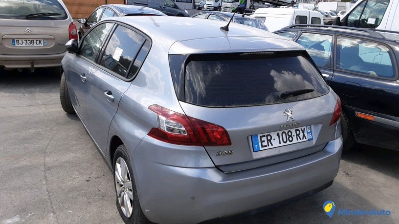 peugeot-308-dn-996-lr-vol-non-ve-big-1