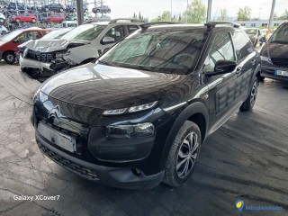 CITROEN C4 CACTUS 1.2 PTEC 82 SHINE - ESSENCE