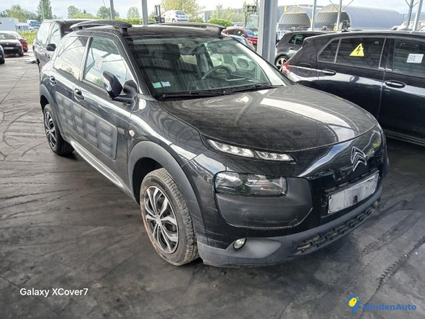 citroen-c4-cactus-12-ptec-82-shine-essence-big-2