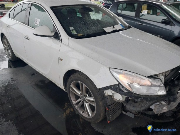 opel-insignia-20-cdti-160-cosmo-gazole-big-3