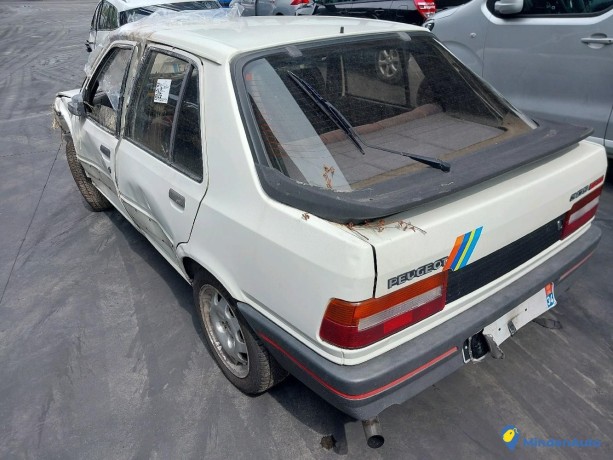 peugeot-309-gti-19i-130-essence-big-3