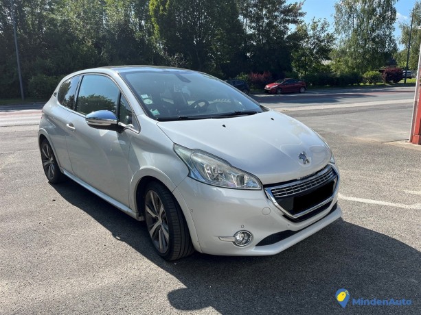 peugeot-208-phase-1-16hdi-115-8v-turbo-fap-84kw-big-2