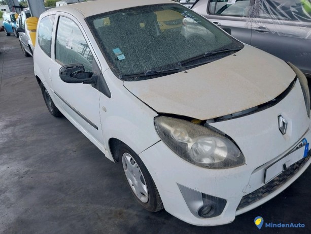 renault-twingo-15-dci-65-walkman-gazole-big-0