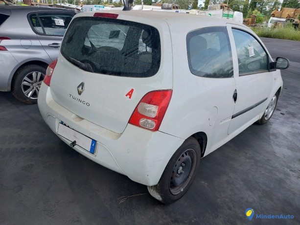 renault-twingo-15-dci-65-walkman-gazole-big-1