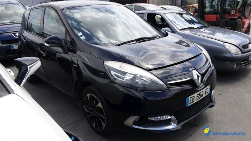 renault-megane-scenic-eb-654-wq-big-2