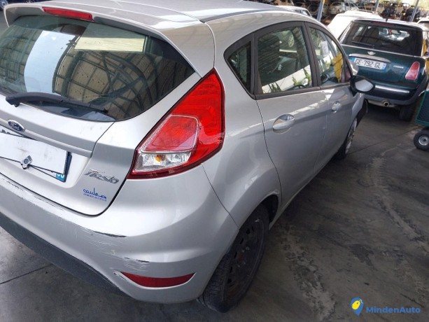 ford-fiesta-15-tdci-75-edition-gazole-big-2