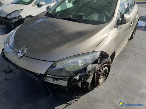 renault-megane-iii-15-dci-110-ref-318838-big-1