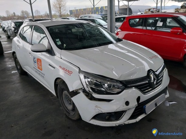 renault-megane-iv-15-dci-110-gazole-big-3