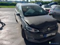 volkswagen-touran-20-tdi-150-dkg-7p-gazole-small-1