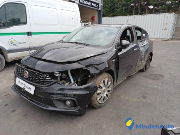 fiat-tipo-2-phase-1-13297643-big-3